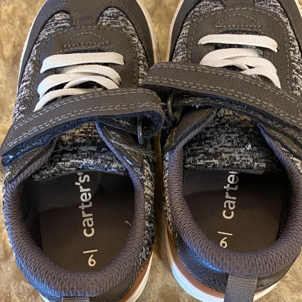 Carter's Gray Boys Sneakers (toddler 9m) and Boys Sandel Shoe (toddler 11m) - Picture 4 of 13